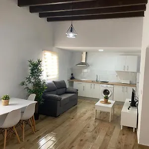 https://apartamento-la-saeta.es-andalucia.com